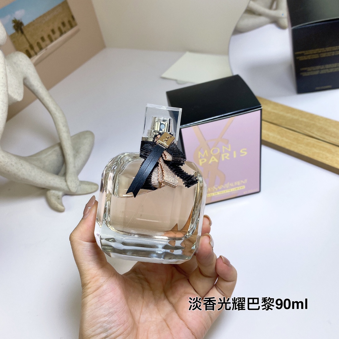 Saint Laurent perfume